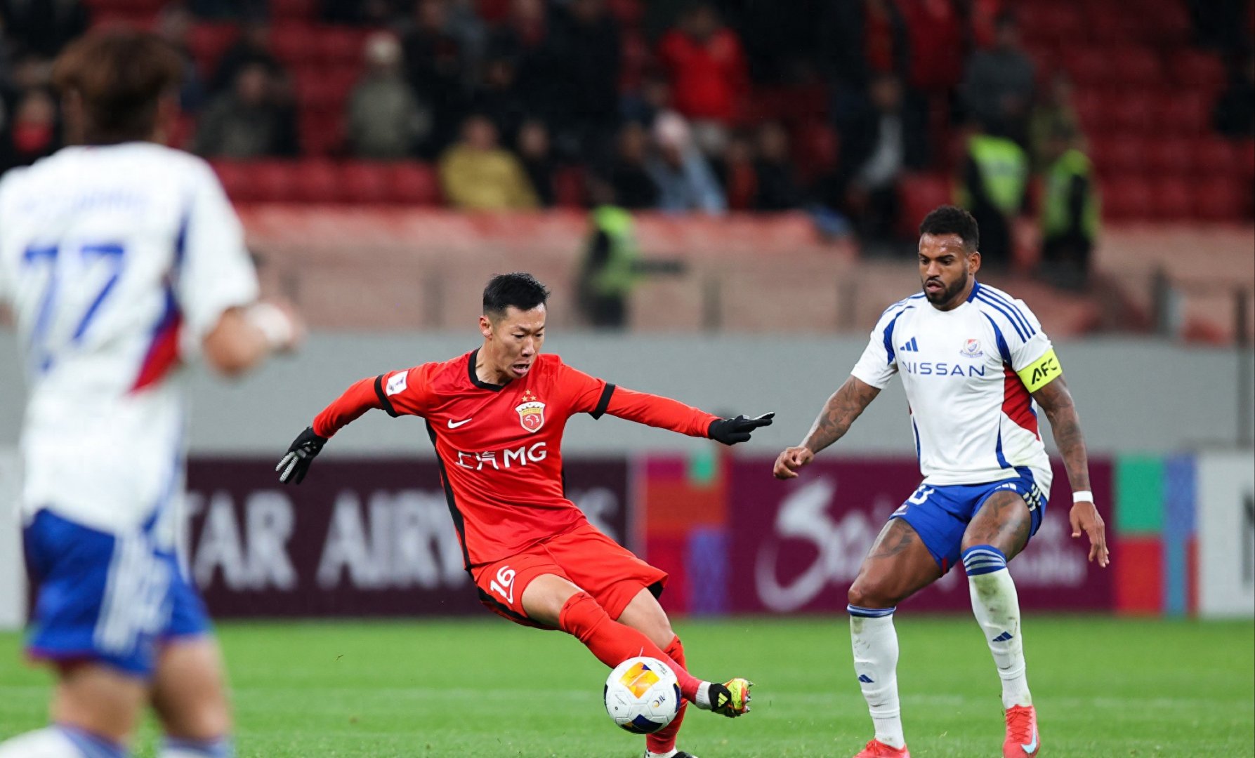 关于清晨上海海港队长鼓劲：亚冠节点到来，话题不断，资深球员宣示担当的信息