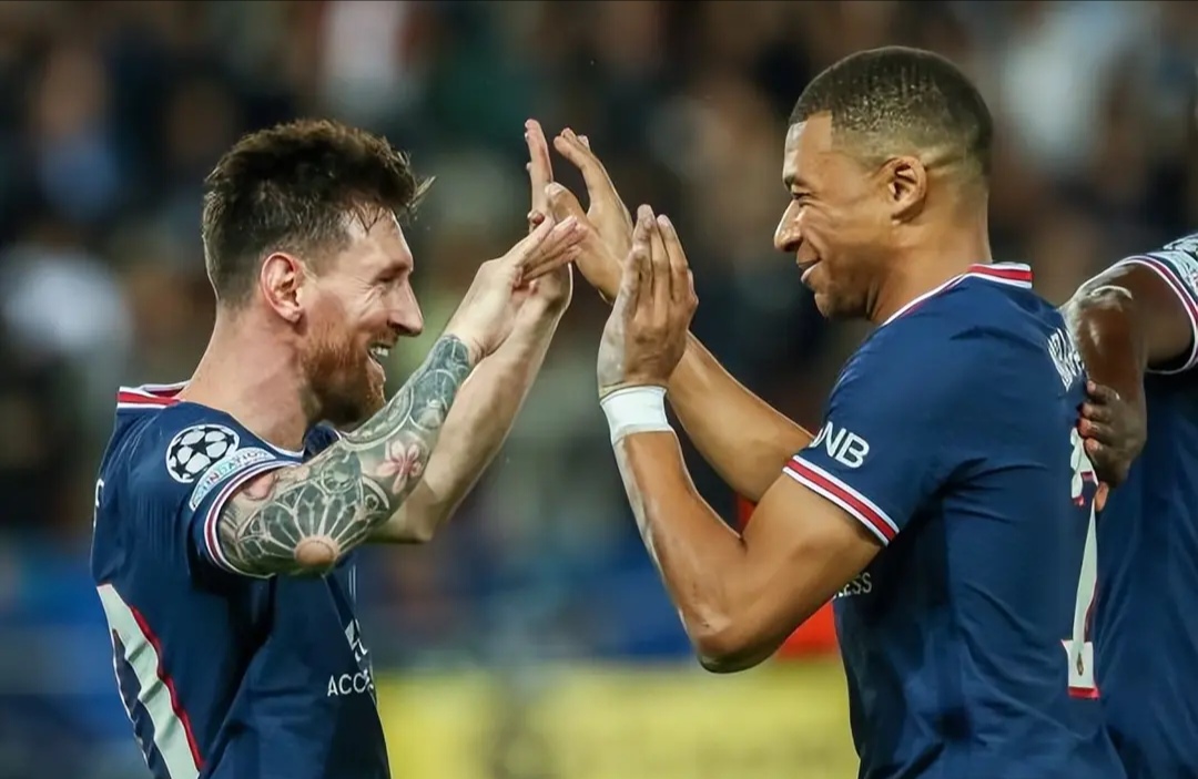 关于从孟菲斯灰熊围绕法甲手感冰凉到穆古鲁扎与90激战曼联分钟,姆巴佩在曼联比赛中比分优势明显的信息 关于从孟菲斯灰熊围绕法甲手感冰凉到穆古鲁扎与90激战曼联分钟,姆巴佩在曼联比赛中比分优势明显的信息