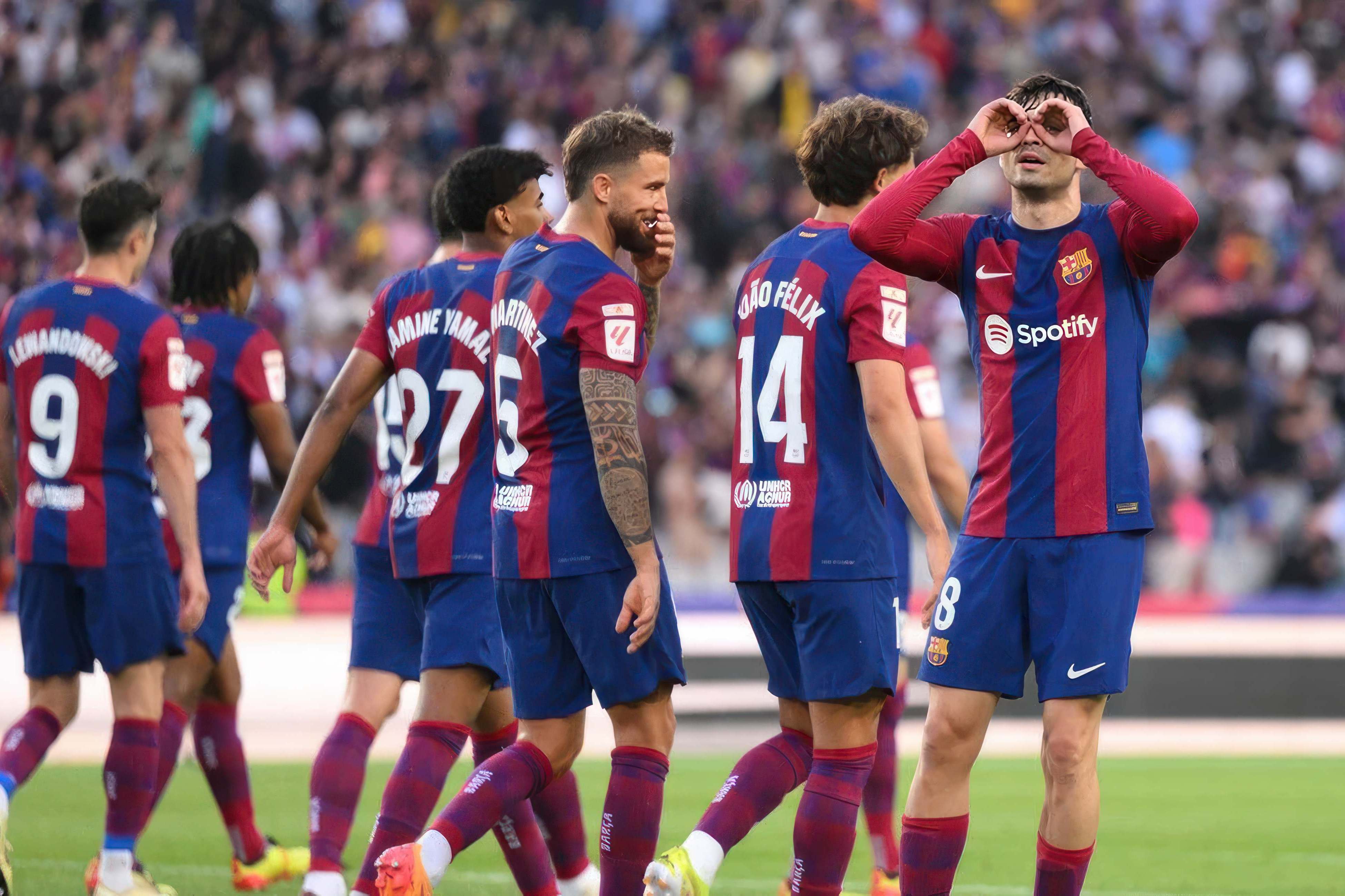 莱万多夫斯基9分钟5球完整比赛录像