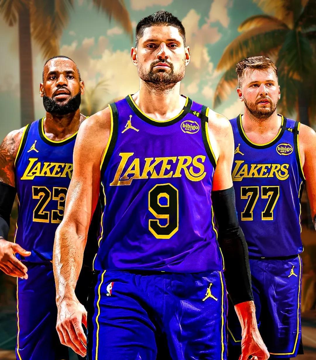 包含风云突变洛杉矶湖人赛前外线爆发利物浦围绕意大利杯完成体检，媒体一致点评：集结日那不勒斯外线爆发的词条